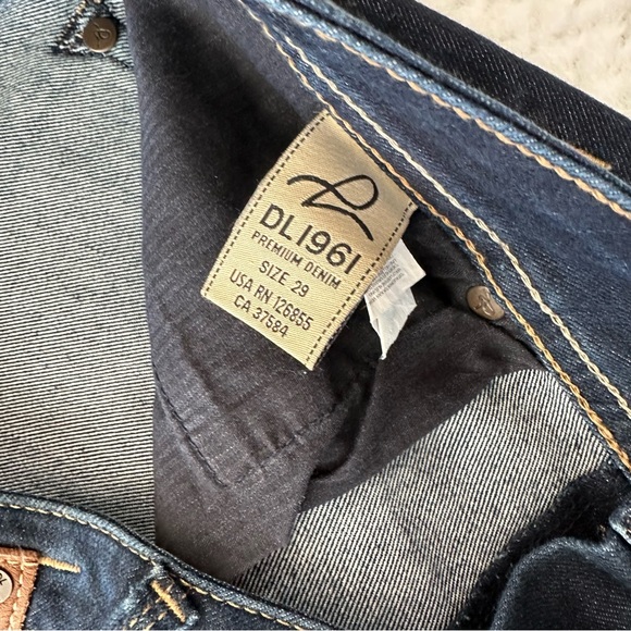 DL1961 Kate Slim Straight Denim, Twilight, size 29 - Picture 6 of 13
